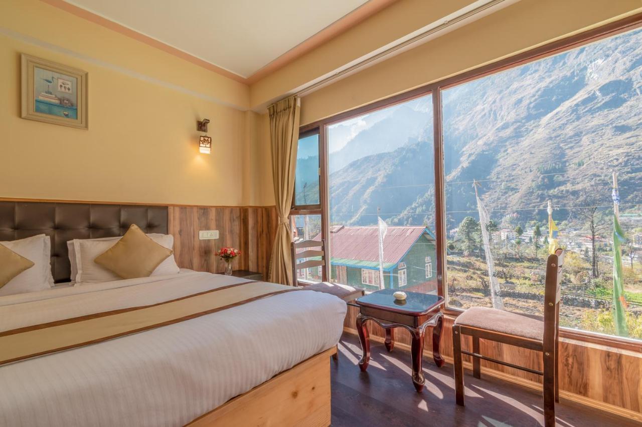 Hotel Magellan'S The Golden Bridge Lachung Exteriér fotografie
